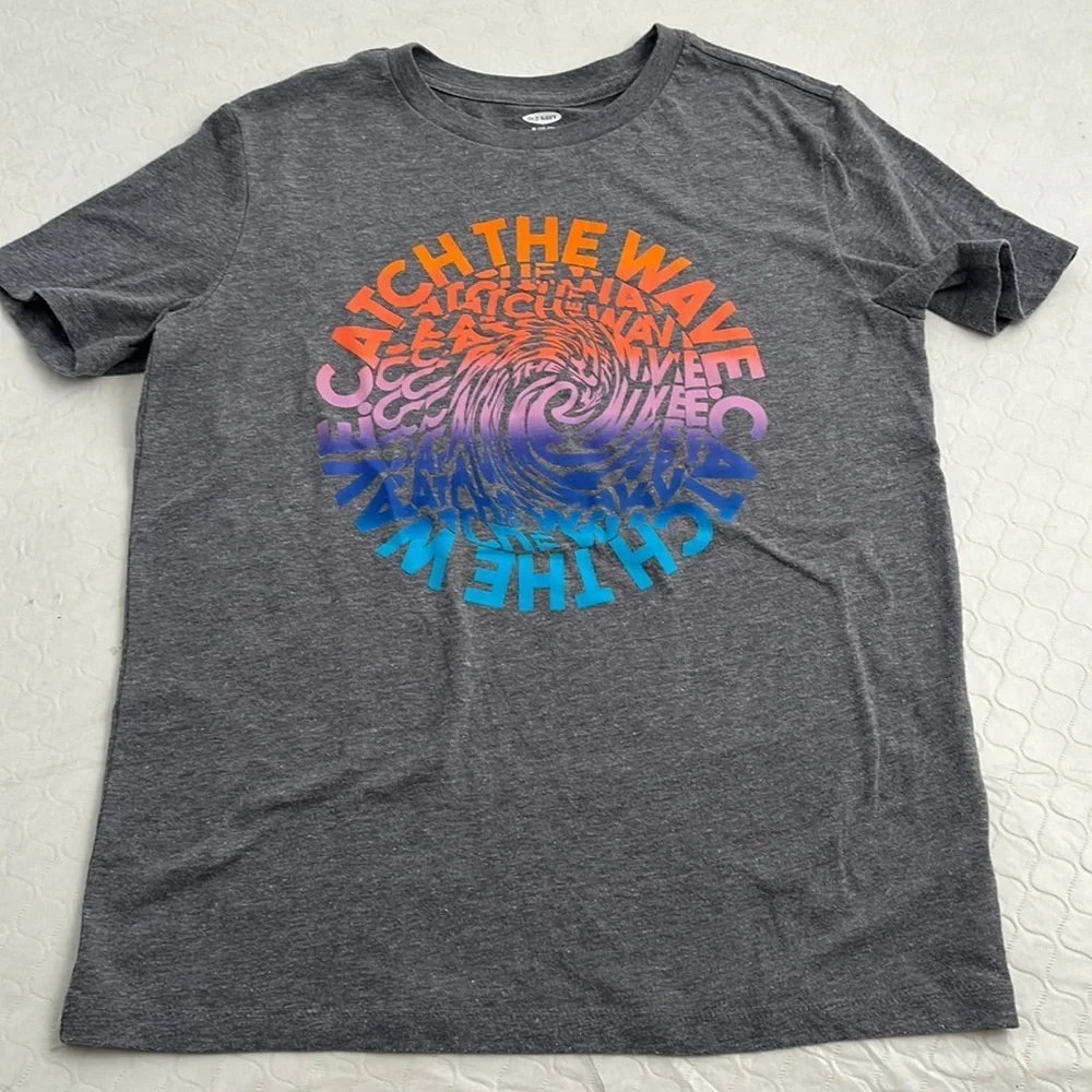 Old Navy gray multicolor rainbow catch the wave short sleeve graphic t-shirt